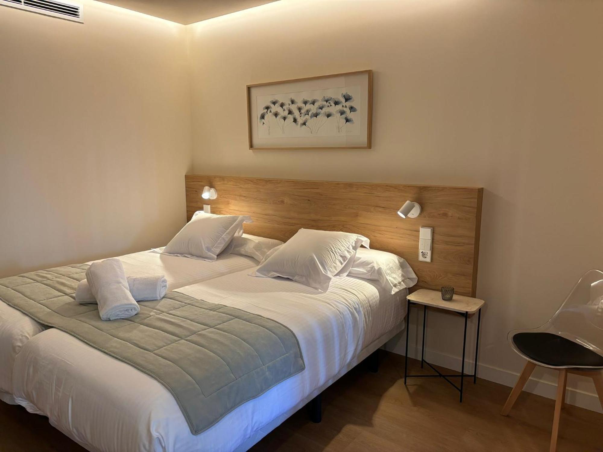 Apartamentos Joaquin Costa Сантандер Экстерьер фото