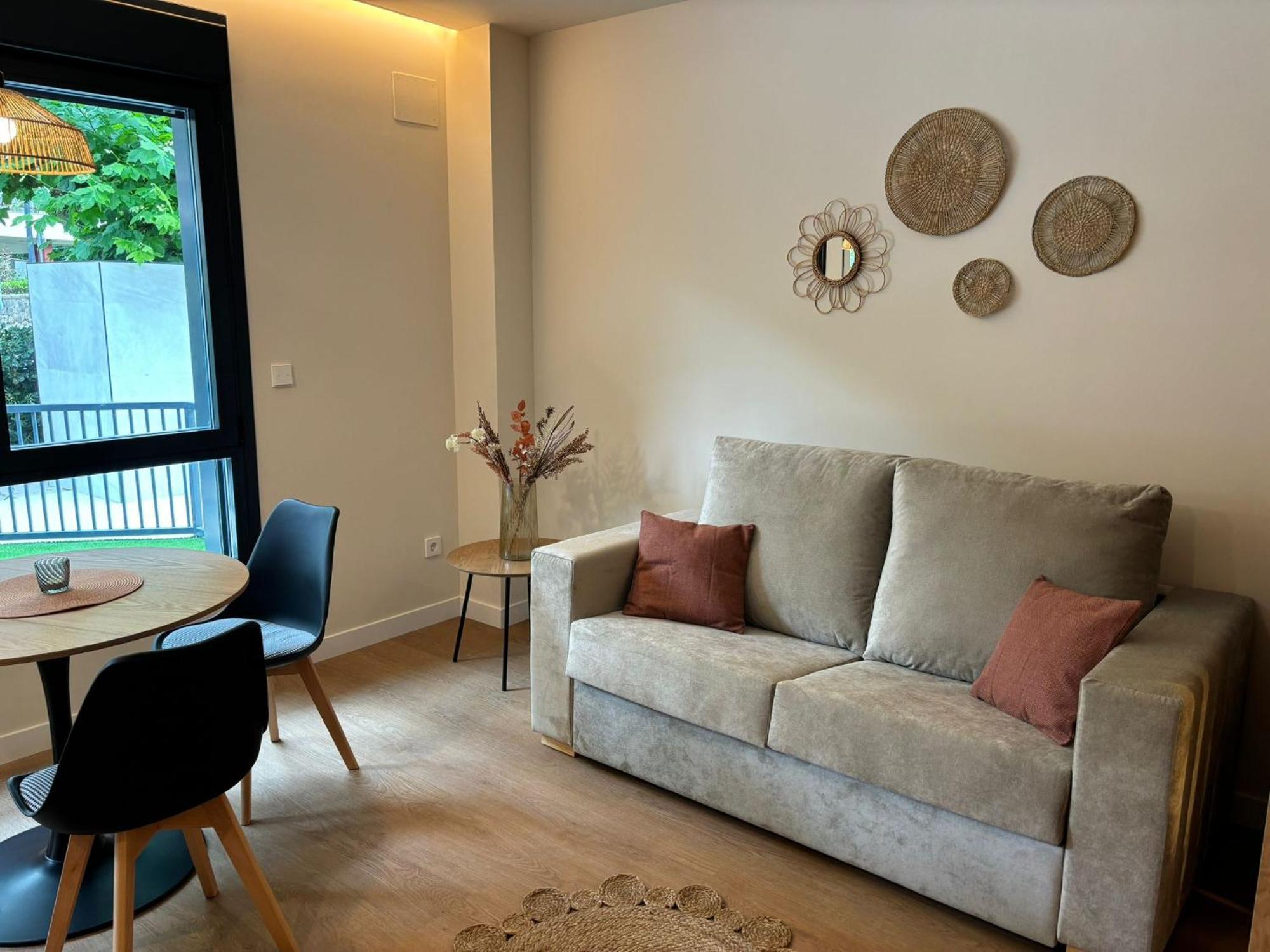 Apartamentos Joaquin Costa Сантандер Экстерьер фото