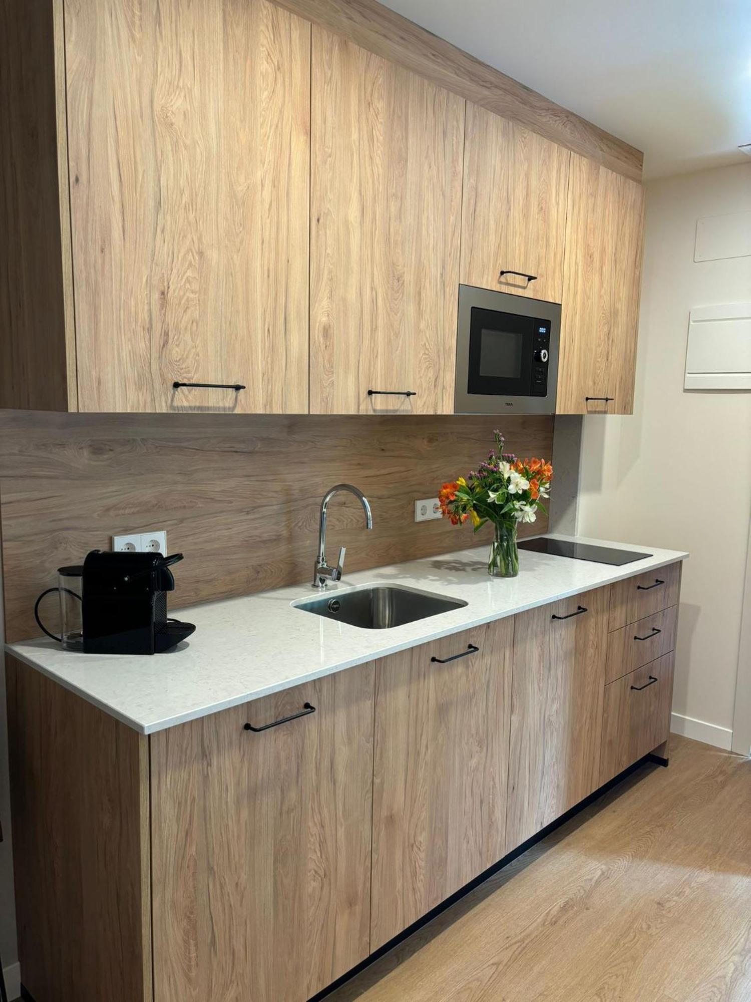 Apartamentos Joaquin Costa Сантандер Экстерьер фото