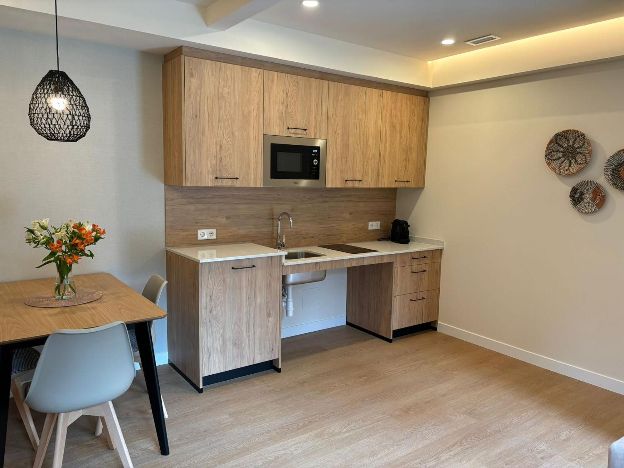 Apartamentos Joaquin Costa Сантандер Экстерьер фото