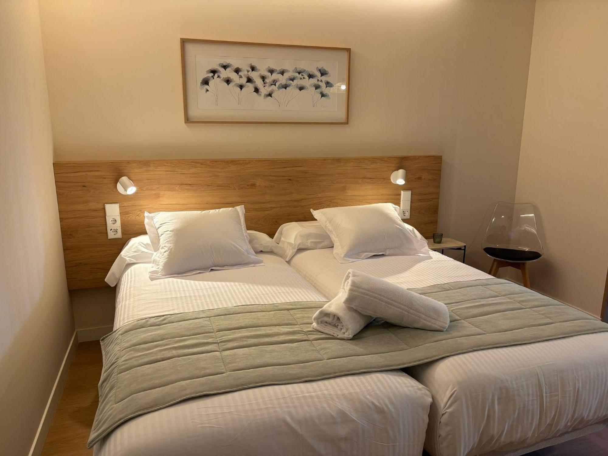 Apartamentos Joaquin Costa Сантандер Экстерьер фото